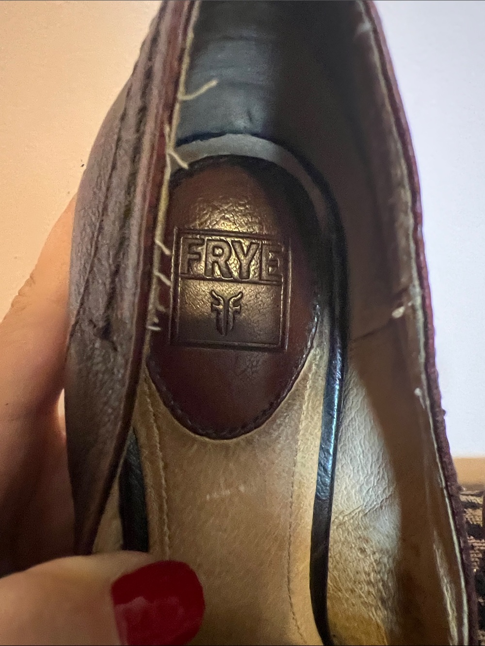 FRYE AND CO. Two-Tone oxblood brown Lois T-Strap Leather wedge heels size 8. - Picture 5 of 9